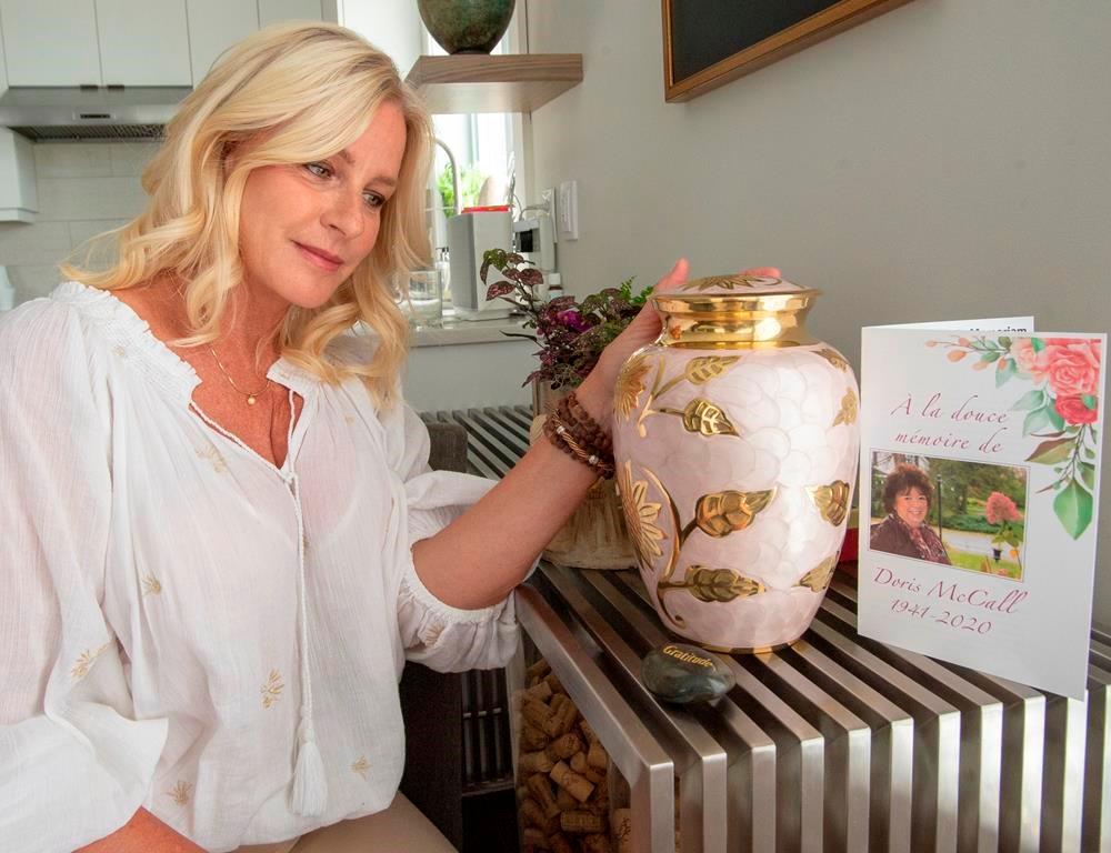 In Hard-Hit Quebec, Families Struggle to Mourn Those Lost to COVID-19