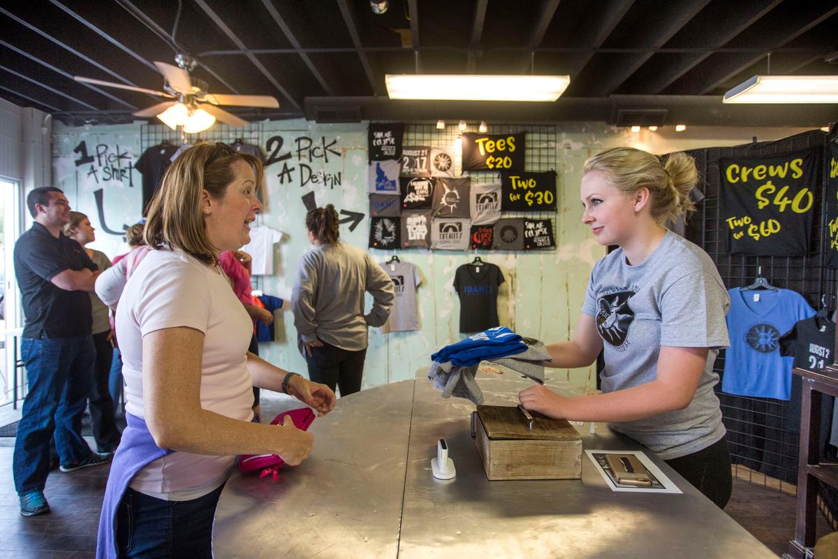 Idaho Will Pay People $1,500 to Go Back to Work