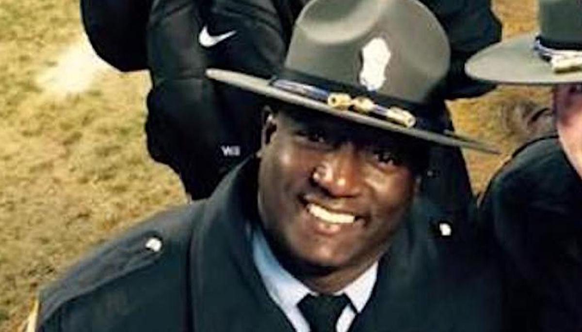 ‘I Only Kneel for One Person’: State Trooper Tells BLM Protesters He Only Kneels for ‘God’