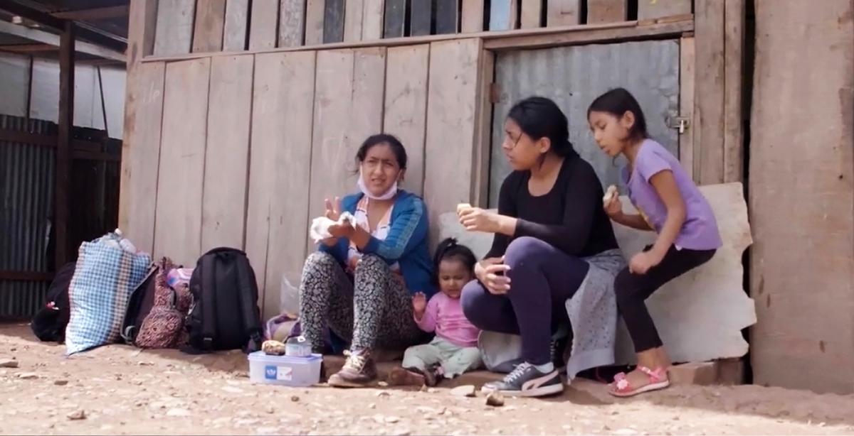 Mom Flees Home to the Amazon From COVID-19 Lockdown in Peru, Walks Hundreds of Miles With Daughters