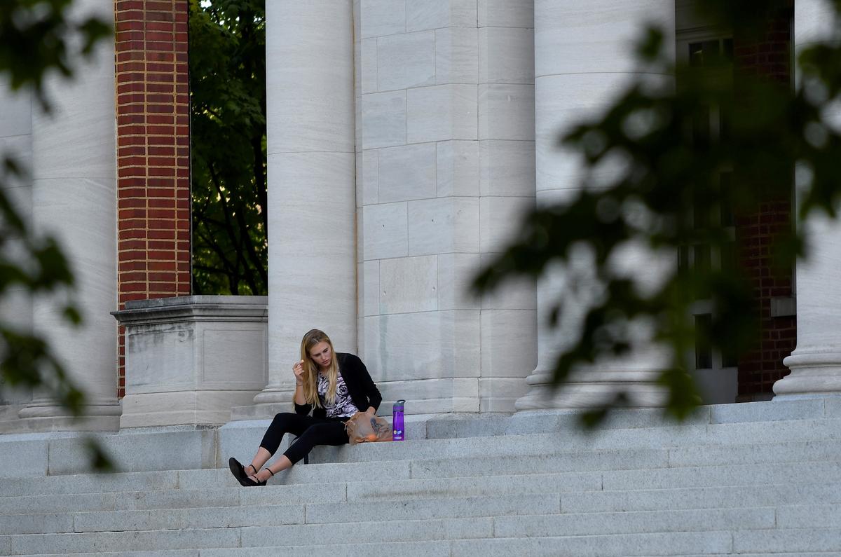 How to Control College Costs in the Age of COVID-19