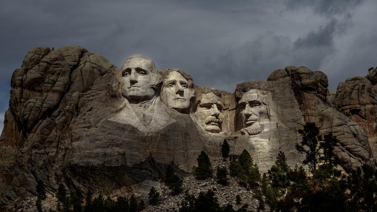 South Dakota Governor: No Social Distancing, Masks Optional at Mount Rushmore Event