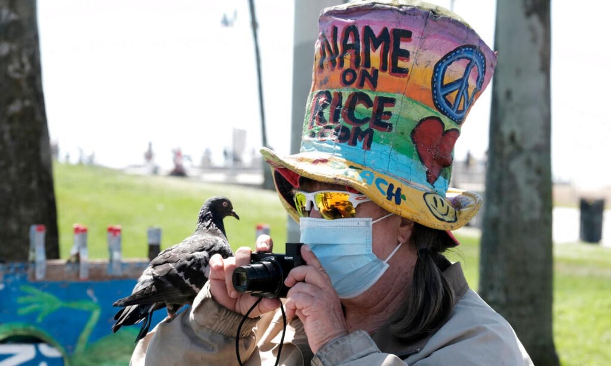Californians Celebrate July 4 With Virtual Parades, Masks