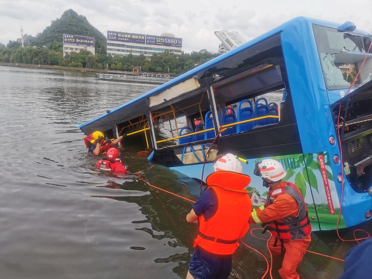 Bus Driver in China Deliberately Crashes and Kills 21 People After His House Was Demolished