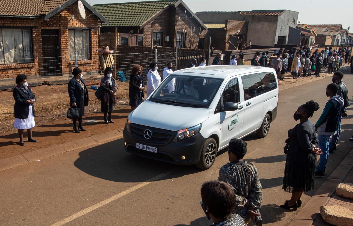 South Africa’s Excess Deaths Surge as Virus Spreads Like ‘Wildfire’