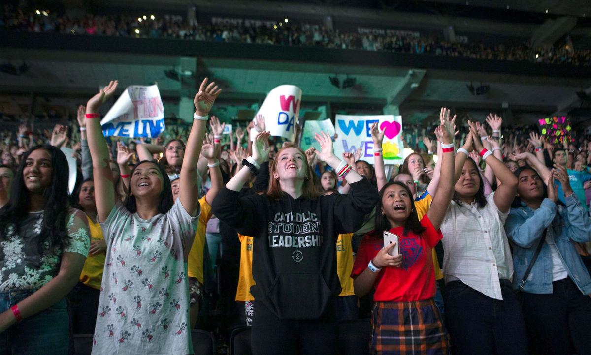 Ontario Ministry of Education Cuts Ties With WE, Says Will Investigate Contracts