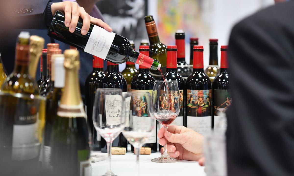 US Senators Call on Trade Representative to Lift Tariff on Foods Imported From EU