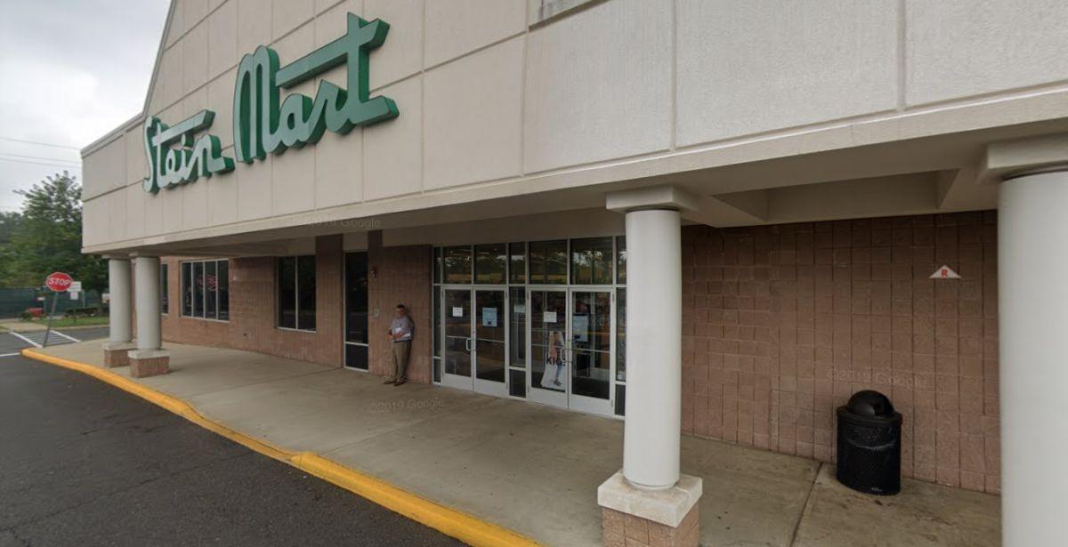 Stein Mart Files for Bankruptcy, Plans to Close Most Stores