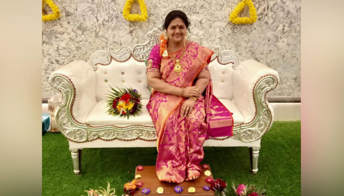 Husband Installs Wax Statue of Late Wife in Dream Home She Never Got to See