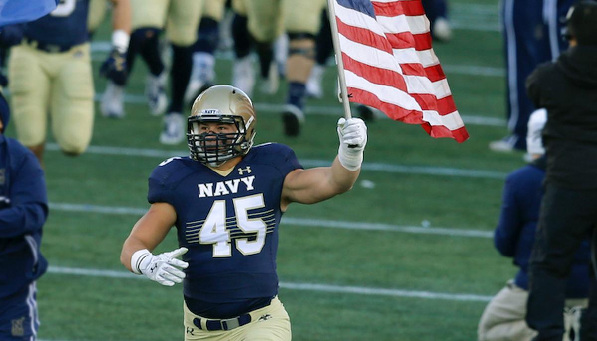 US Marine Signed by New England Patriots After 5-Year Football Hiatus to Serve His Country