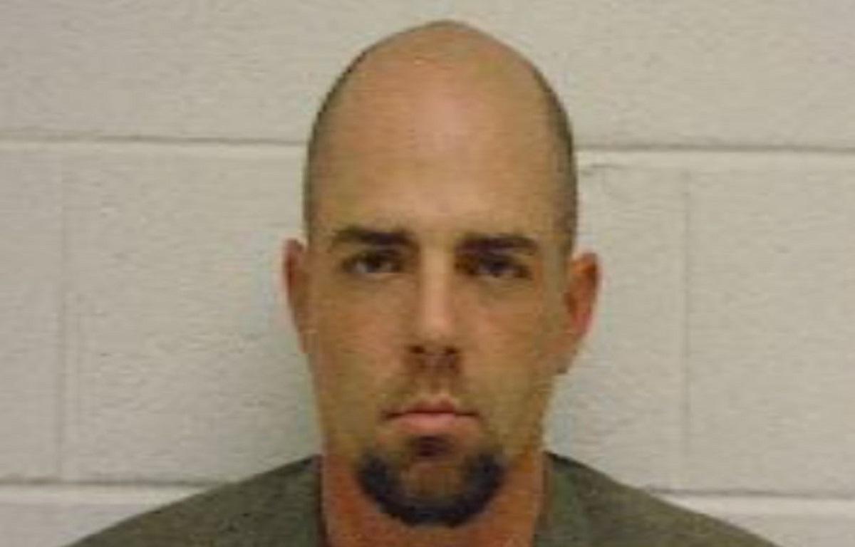 Convicted Felon Pleads Guilty to Possessing Rifle During Unrest in Virginia