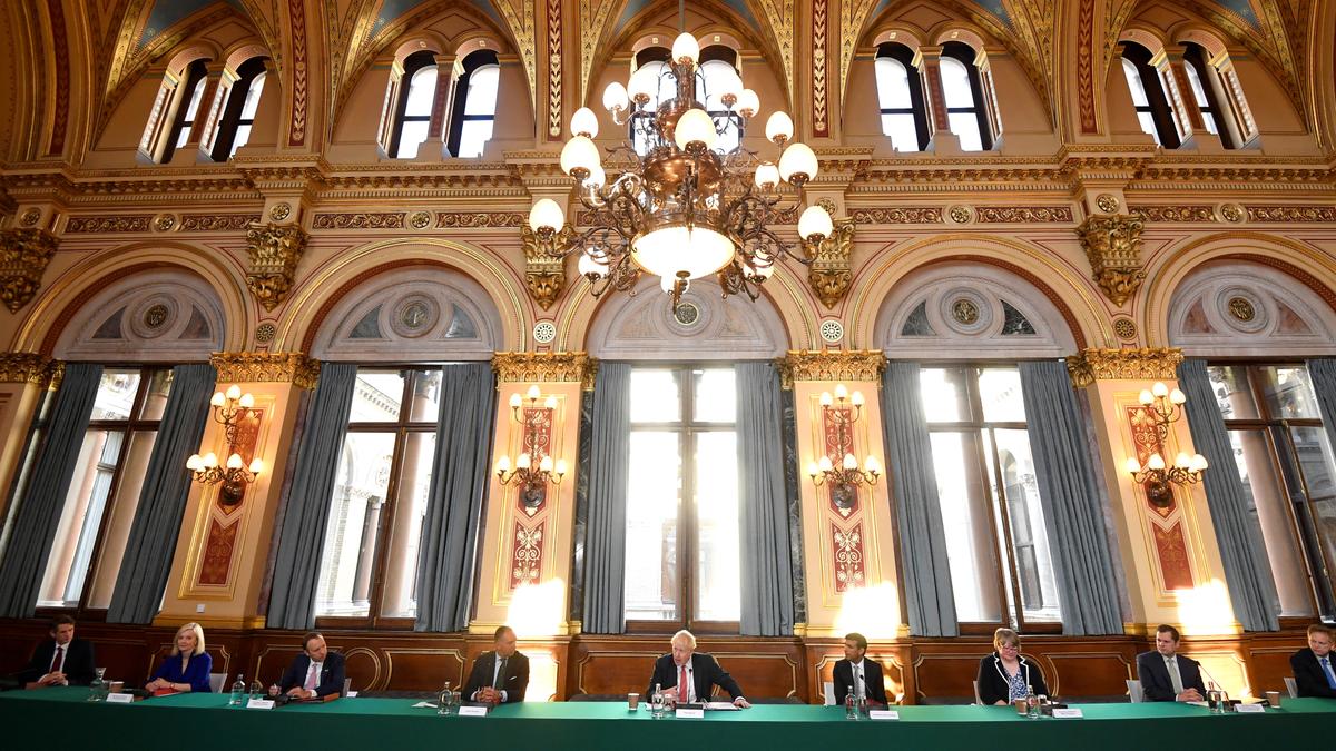 EU Warns UK on Commitments Ahead of More Brexit Trade Talks