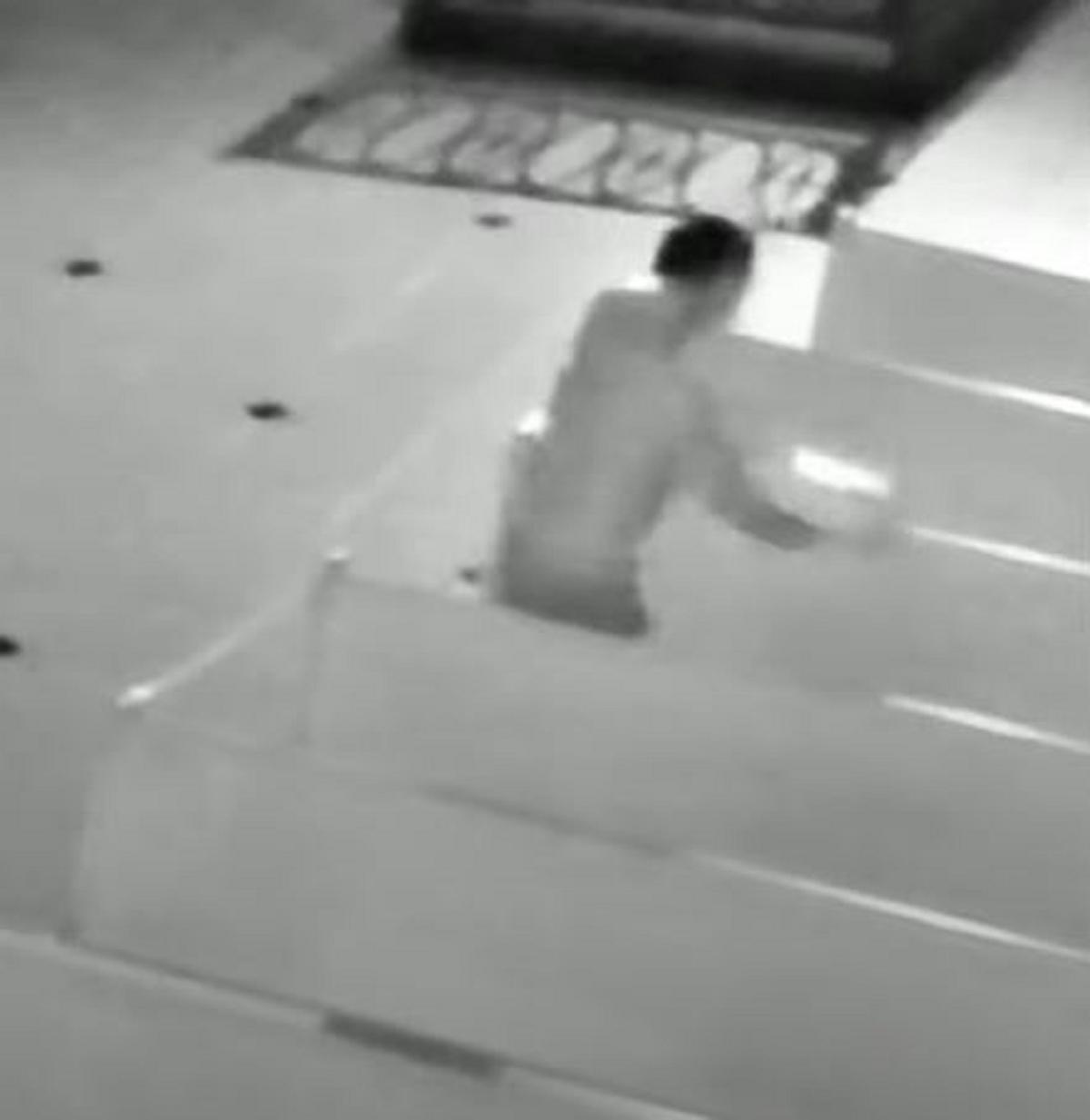 Masked Man Sets Catholic Church on Fire in Florida