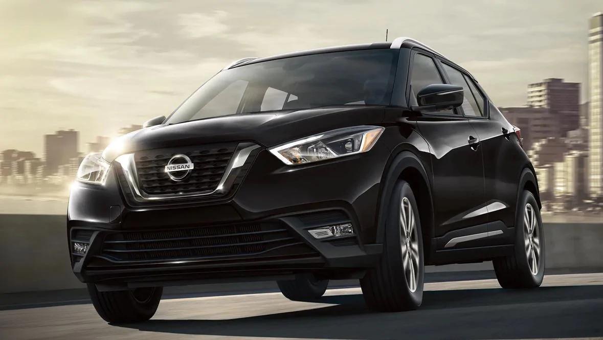 2020 Nissan Kicks SR CVT