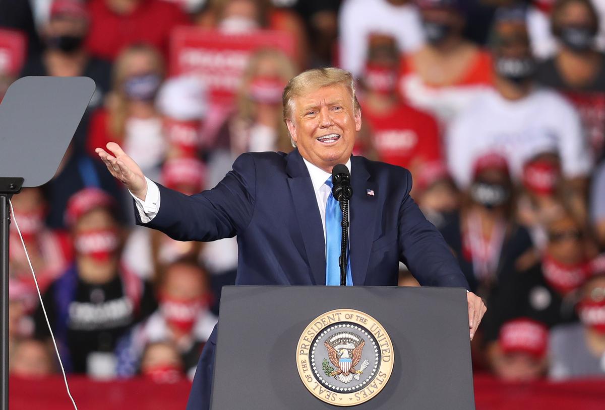 Trump Cancels Florida Trip After Testing Positive for COVID-19, Keeps Phone Call