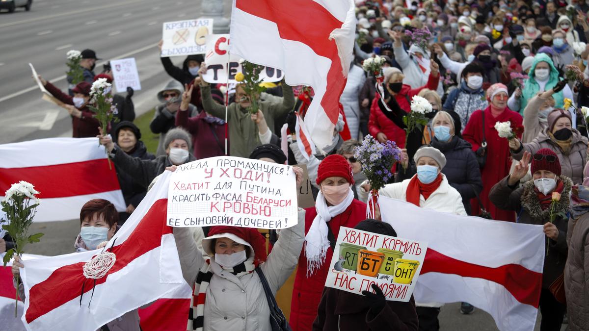 Belarusian Retirees Rally Against Authoritarian Leader