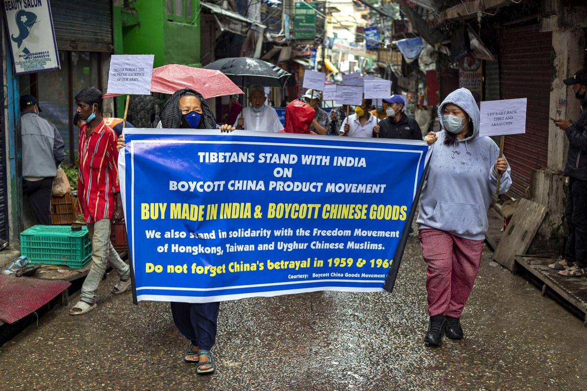 The Global Supply Chain and the Consumer Boycott of China: Impact of COVID-19