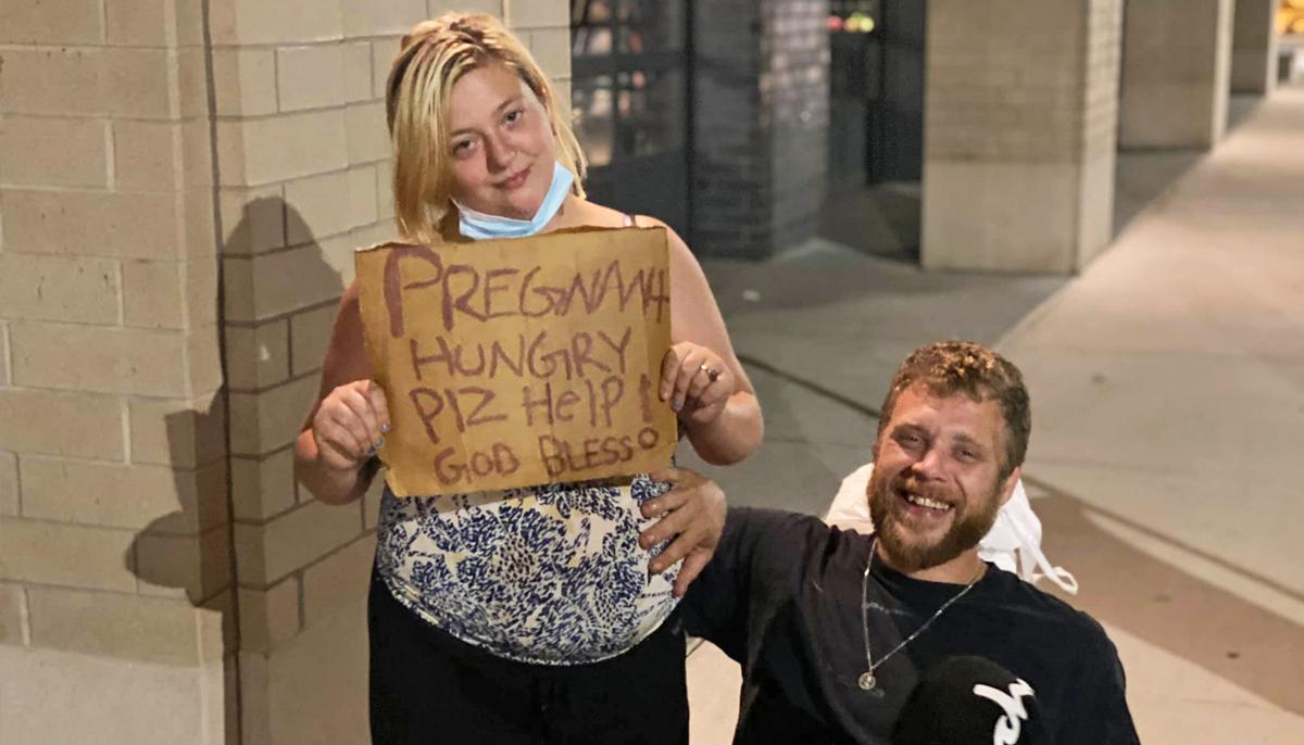 Hungry, Pregnant Mom and Paraplegic Dad Floored by Strangers’ Kindness