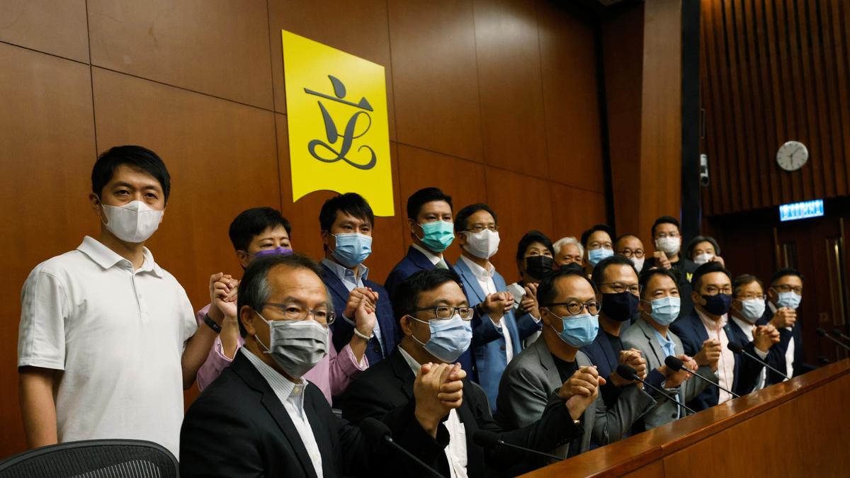 Hong Kong Pro-Democracy Legislators Threaten Mass Resignations