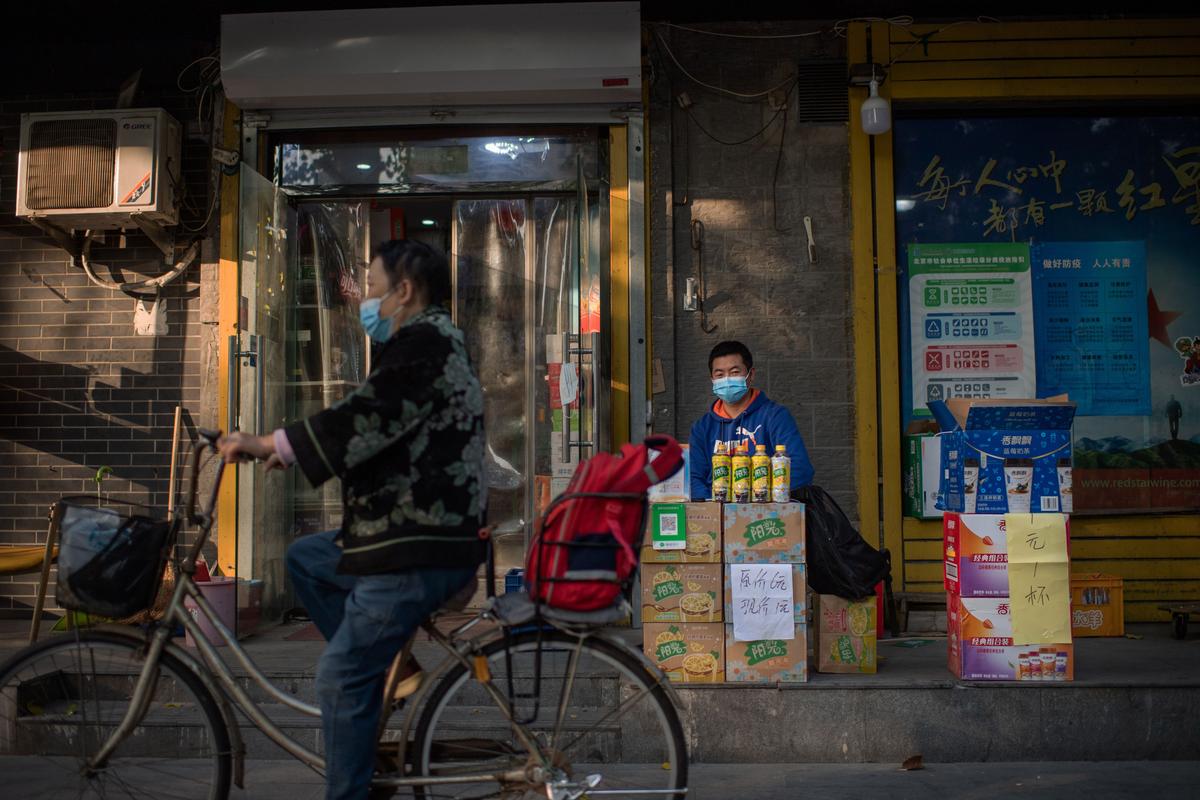 Beijing Announces New Minimum Wage, Not Enough to Cover Living Costs