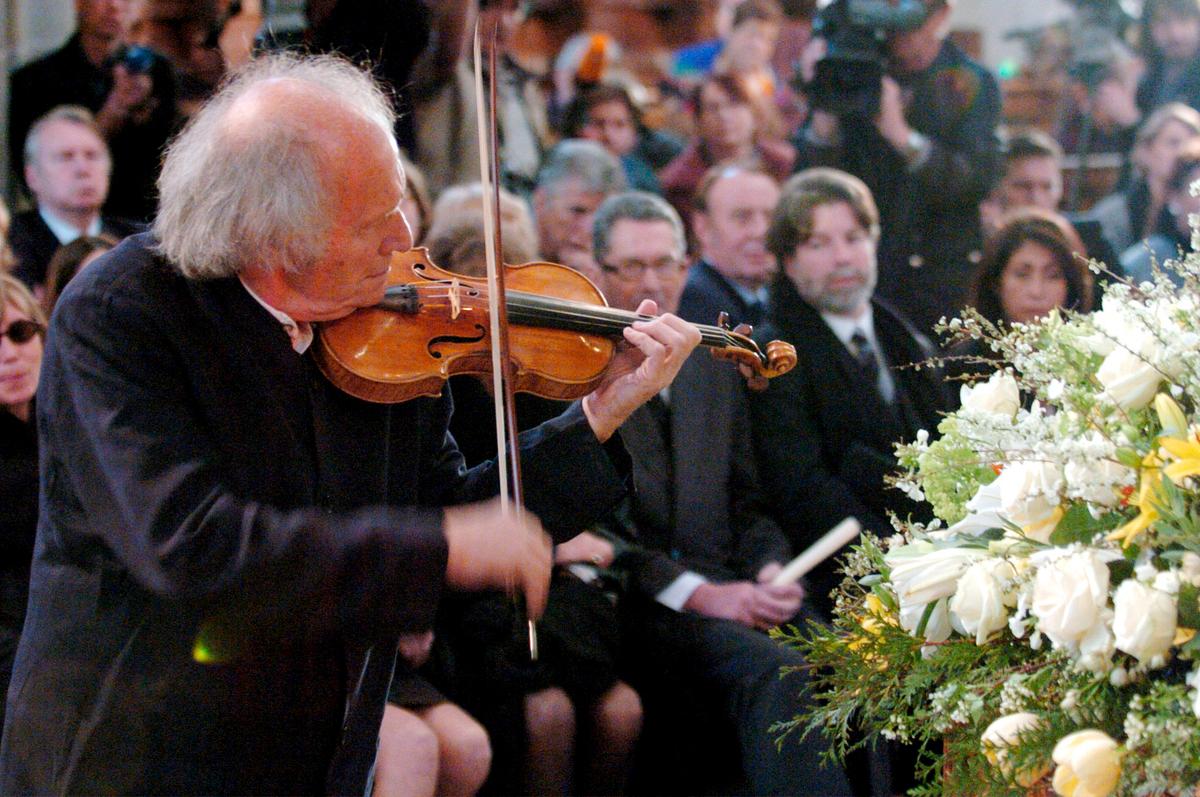 Ivry Gitlis, a Violinist Who Spanned Genres, Dies at 98