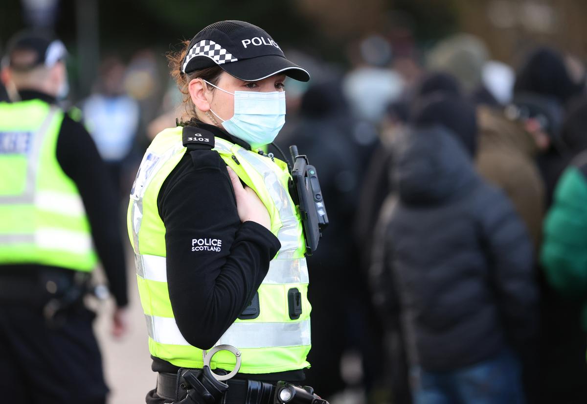Three Scots Arrested After Challenging Police Who Entered Home Over Suspected Lockdown Breach