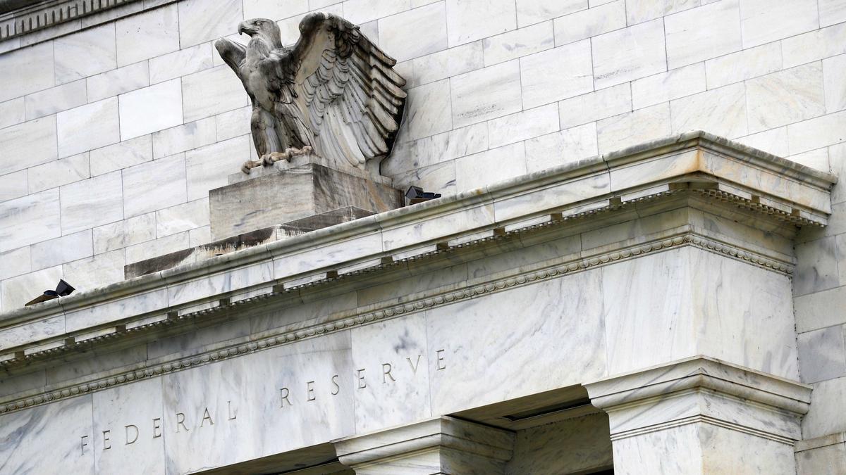 Fed Transcripts Show Doubts About Need for 2015 Rate Hike