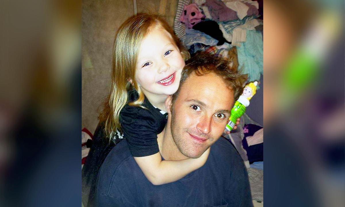 Heartbroken 9-Year-Old Sells Cookies to Fund Father’s Funeral After Tragic Car Accident