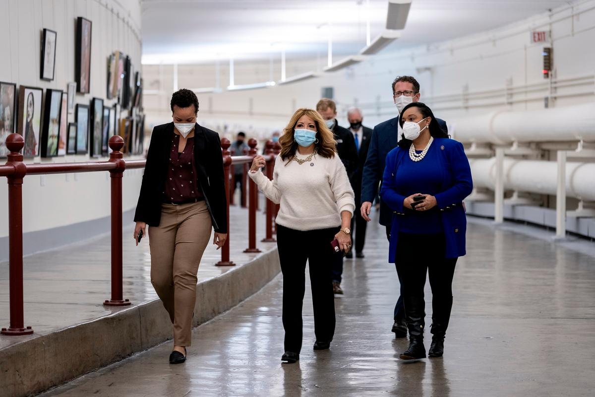 House Approves Fines for Members Who Don’t Wear Masks