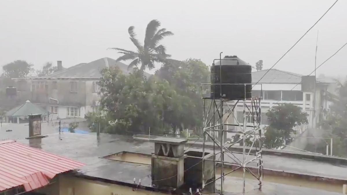 Tropical Cyclone Eloise Makes Landfall in Mozambique, Loses Strength