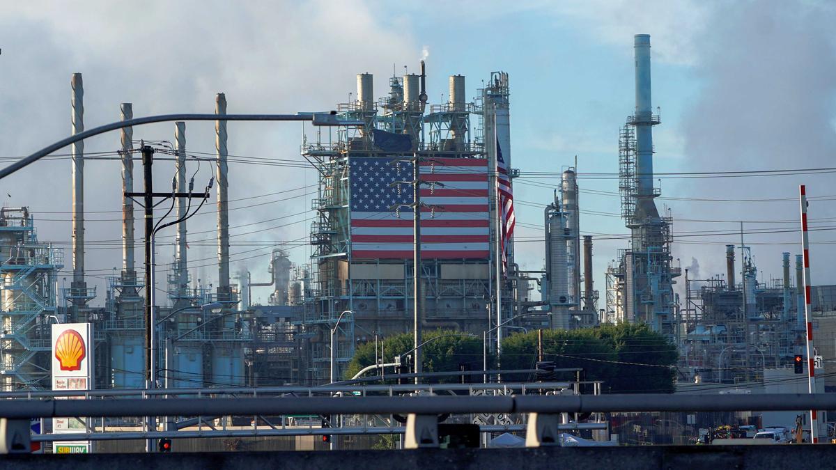 US Oil Refiners Set for Worst Earnings Quarter of the Pandemic