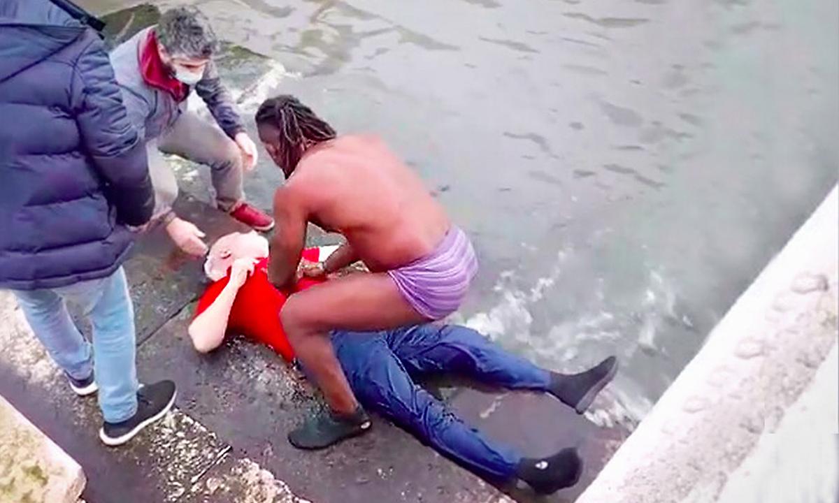 Lisbon Man Spots 68-Year-Old Man Face Down in Tagus River, Dives in and Saves His Life