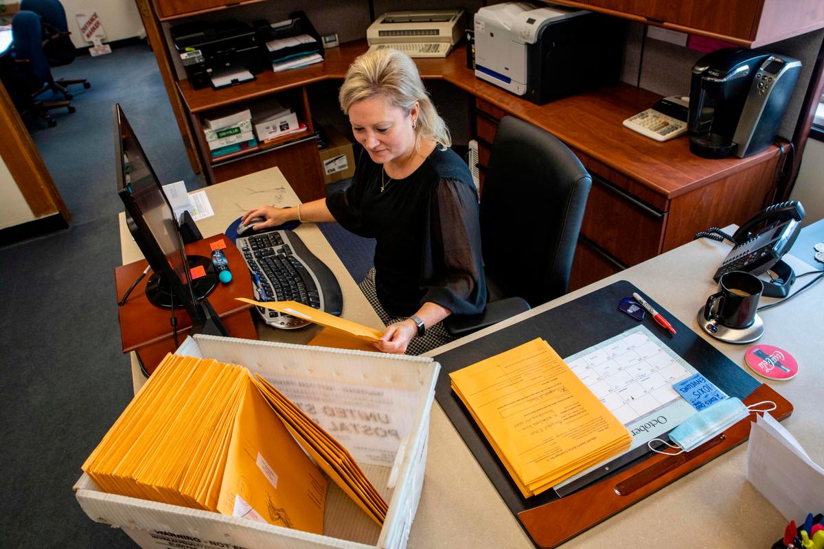 Virginia Rule Allowing Late Ballots Missing Postmark Was Illegal, Court Rules