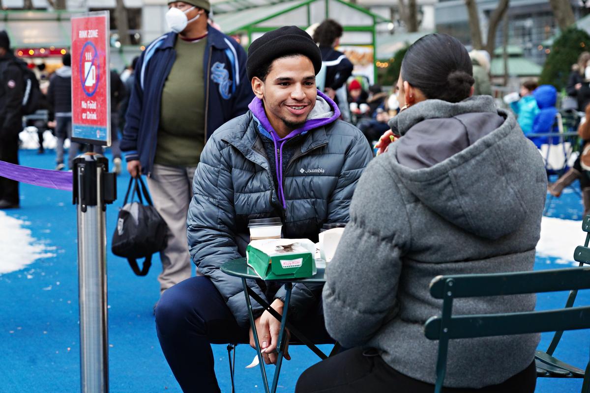 Indoor Dining to Resume in New York City on Valentine’s Day, Governor Says