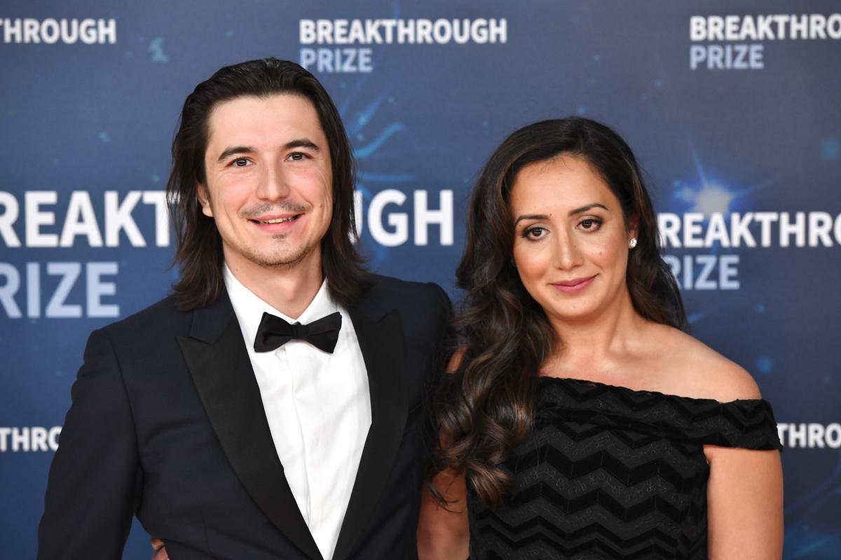 Robinhood CEO Denies ‘Conspiracy Theory’ That Hedge Funds Pushed GameStop Trading Halt