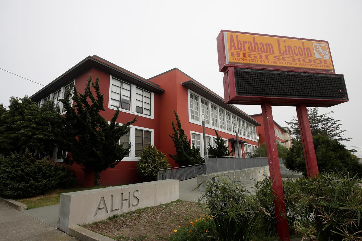 San Francisco Sues Its Own School District in Bid to Speed Return to In-person Classes