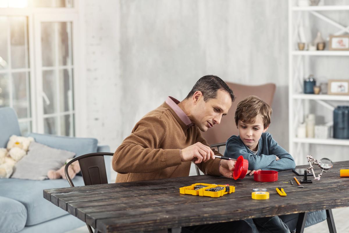 Parenting in a Pandemic: How to Develop Stronger Family Relationships During COVID-19