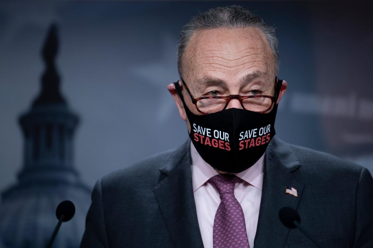 Schumer Leaves Open Invoking 14th Amendment to Bar Trump From Office