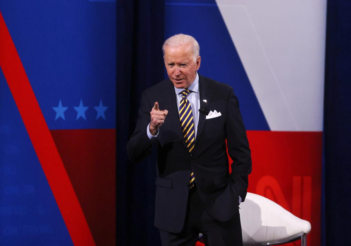Biden Envisions Life With Fewer Masks, Less Social Distancing If Pandemic Response Goes Well