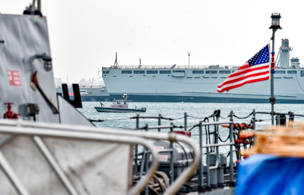 2 US Navy Ships Head Back to Port After CCP Virus Outbreaks Onboard