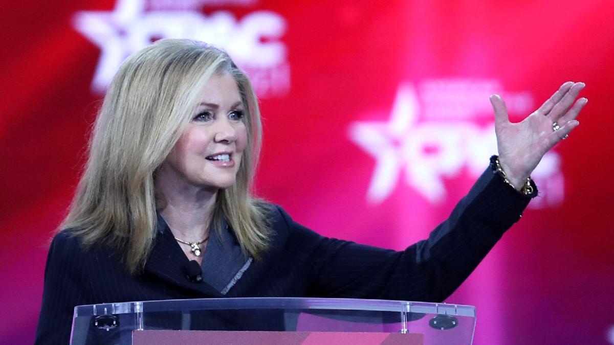 Senator Calls on Biden to Ensure WHO’s COVID-19 Probe Is Free From Conflicts of Interest