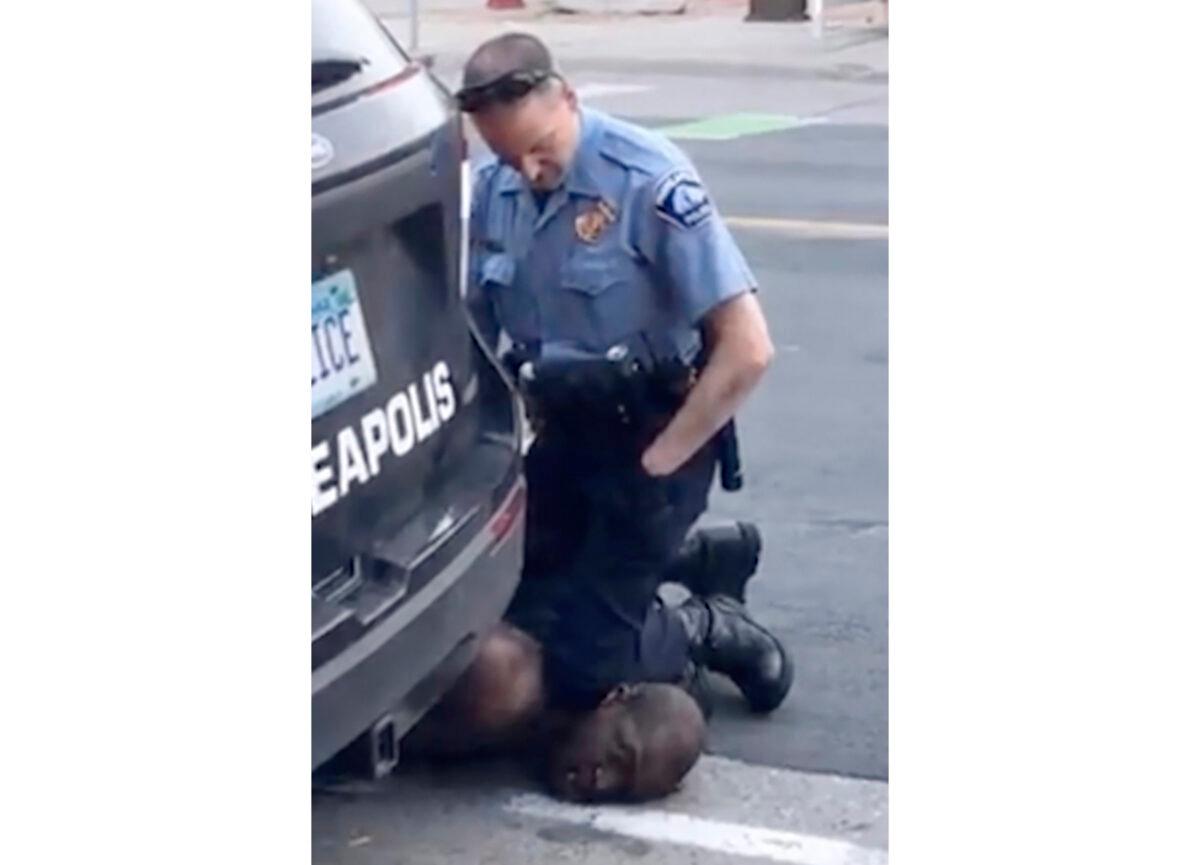 Then-Minneapolis police officer Derek Chauvin kneels on the neck of George Floyd, a handcuffed man who was pleading that he couldn't breathe, in Minneapolis, Minn., on May 25, 2020. (Darnella Frazier via AP)