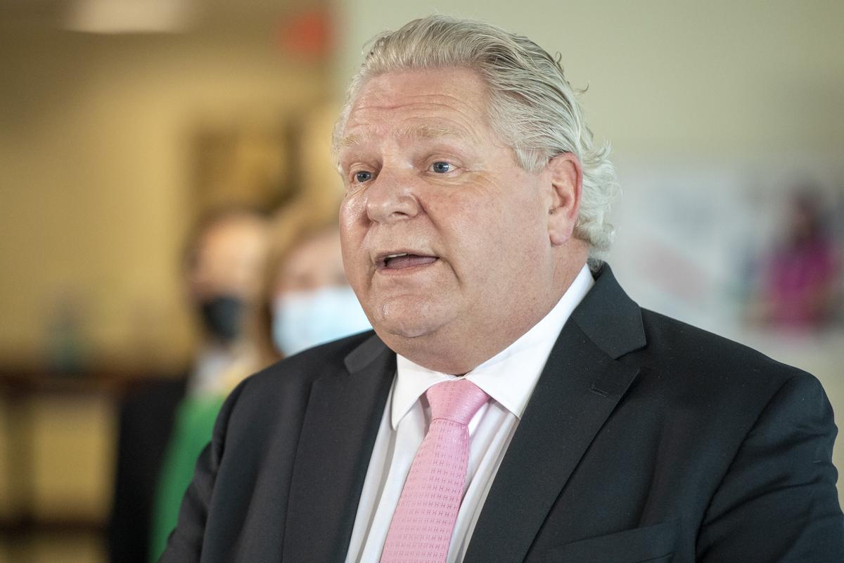 Ontario to Provide Transportation for Seniors and People With Disabilities to Get COVID Shot