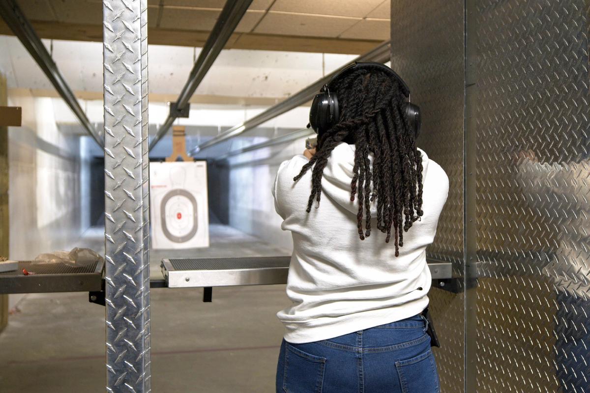Gun Range Has Unique Training Approach Amid Chicago Violence