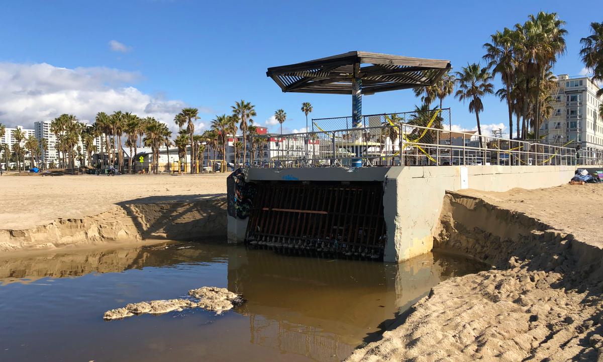 Locals Fear Filth From Homeless Camps Adding to Water Pollution in Venice Beach