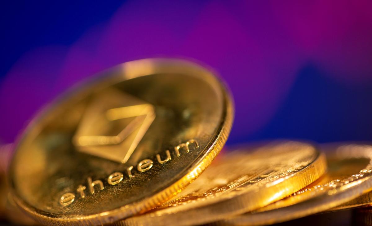 2nd Biggest Cryptocurrency Ethereum Breaks $4,000 to Hit Record High