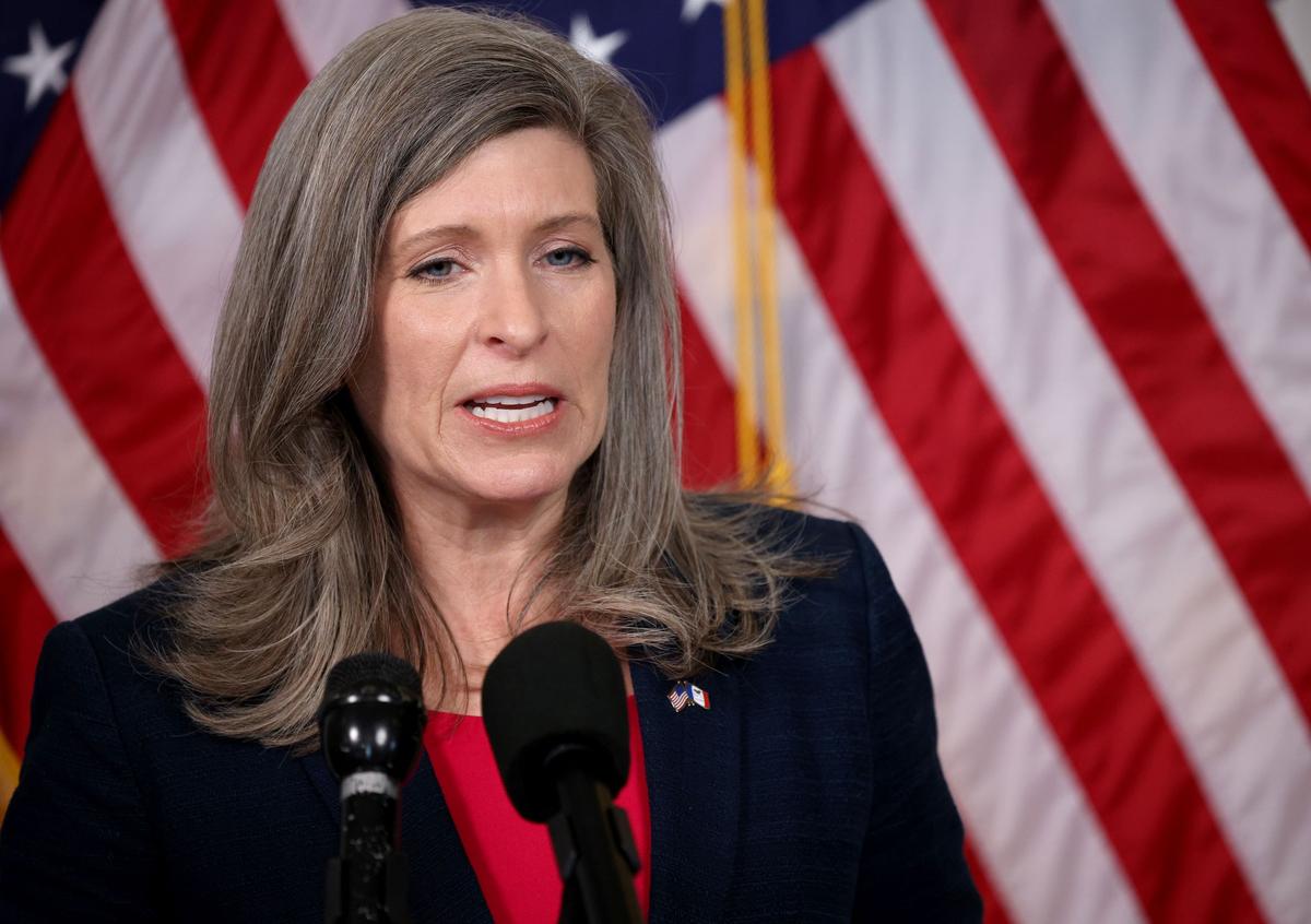 GOP Senators Urge HHS Not to Use Title X Funds for Abortions