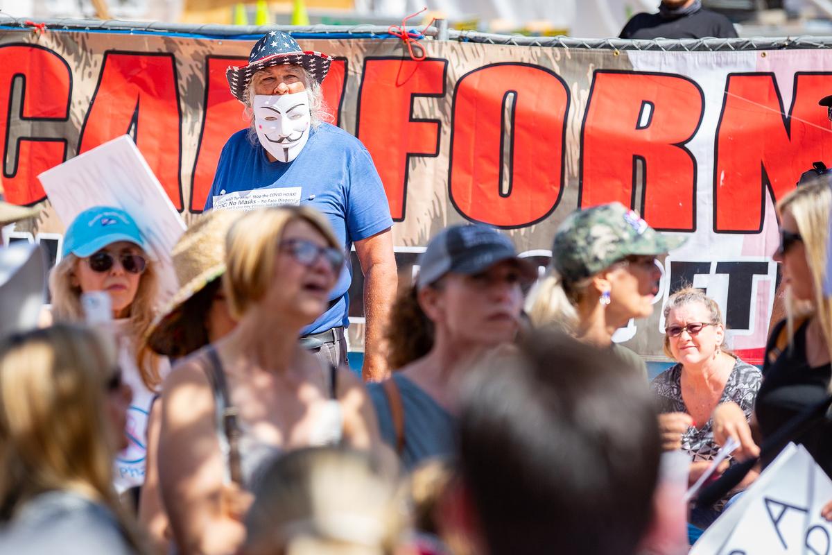 Orange County Rally Attendees Call for End to Local Health Emergency 