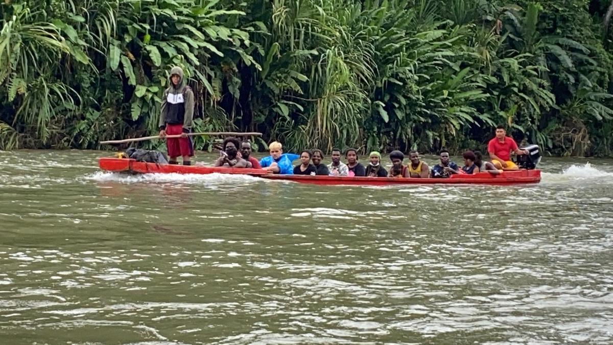The Migrants’ Journey: Escape From Darien Gap by Canoe (VIDEO)