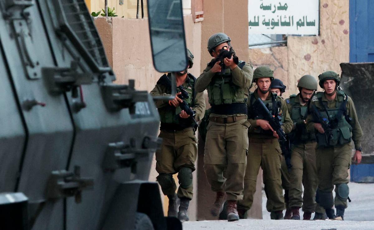 Israel Arrests Top Hamas Terror Leader in West Bank